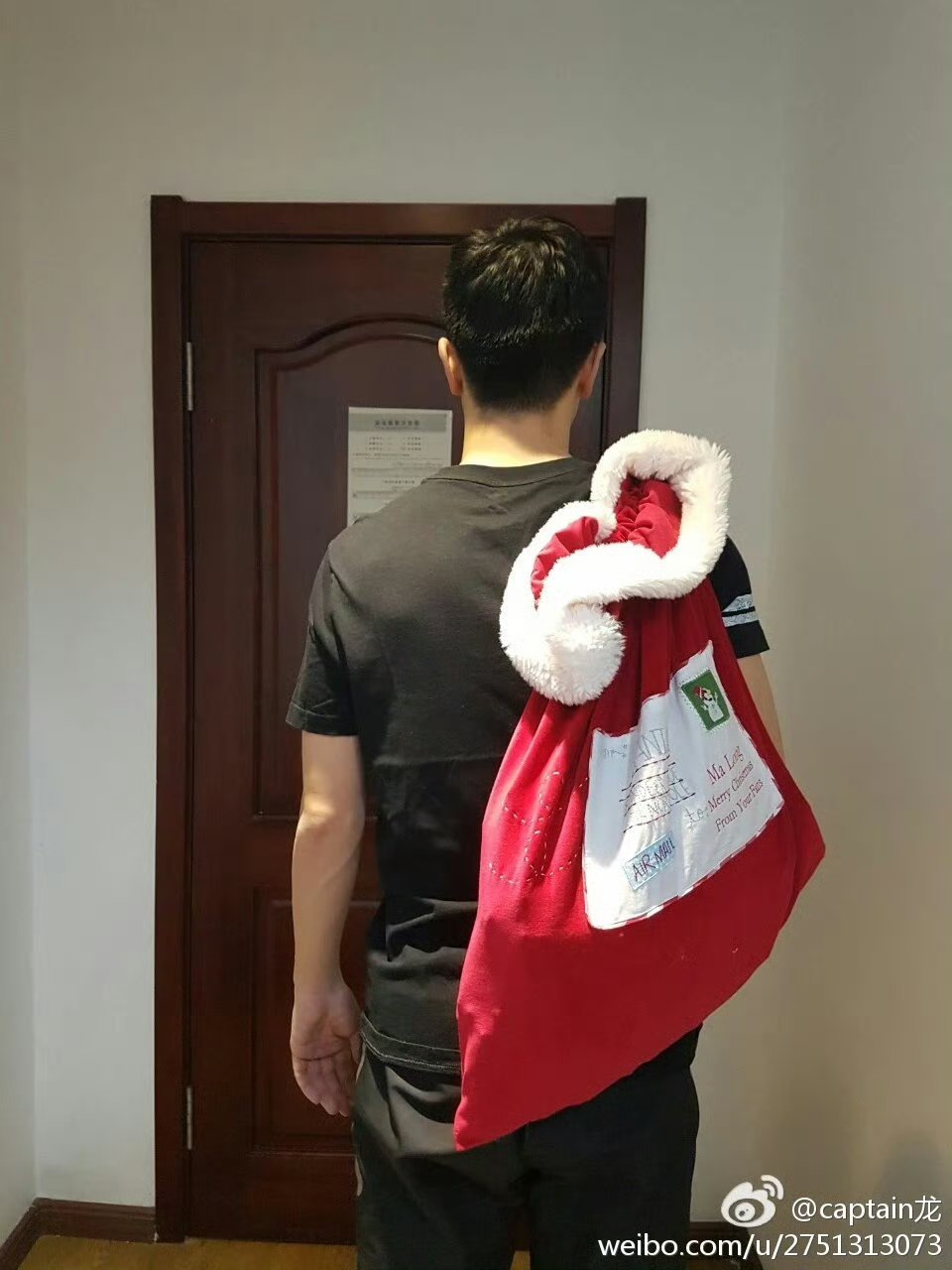 365张爱上马龙的人生照片第134张：圣诞节马龙～   