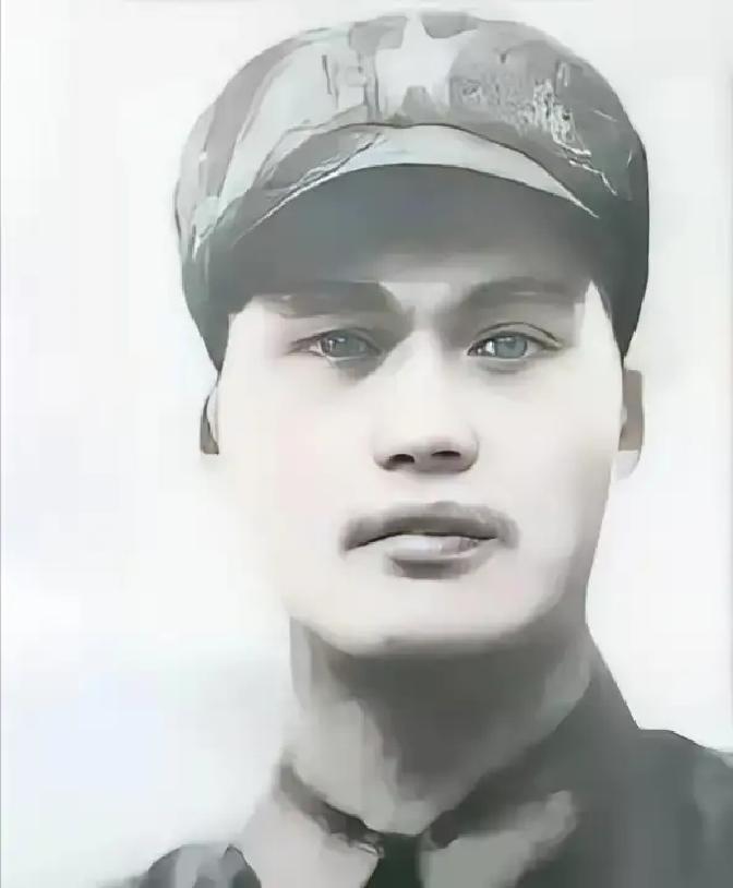 1979年，郑宏余被七八名越军包围了，见他只有一个人，便嚣张地喊话让他投降。郑宏
