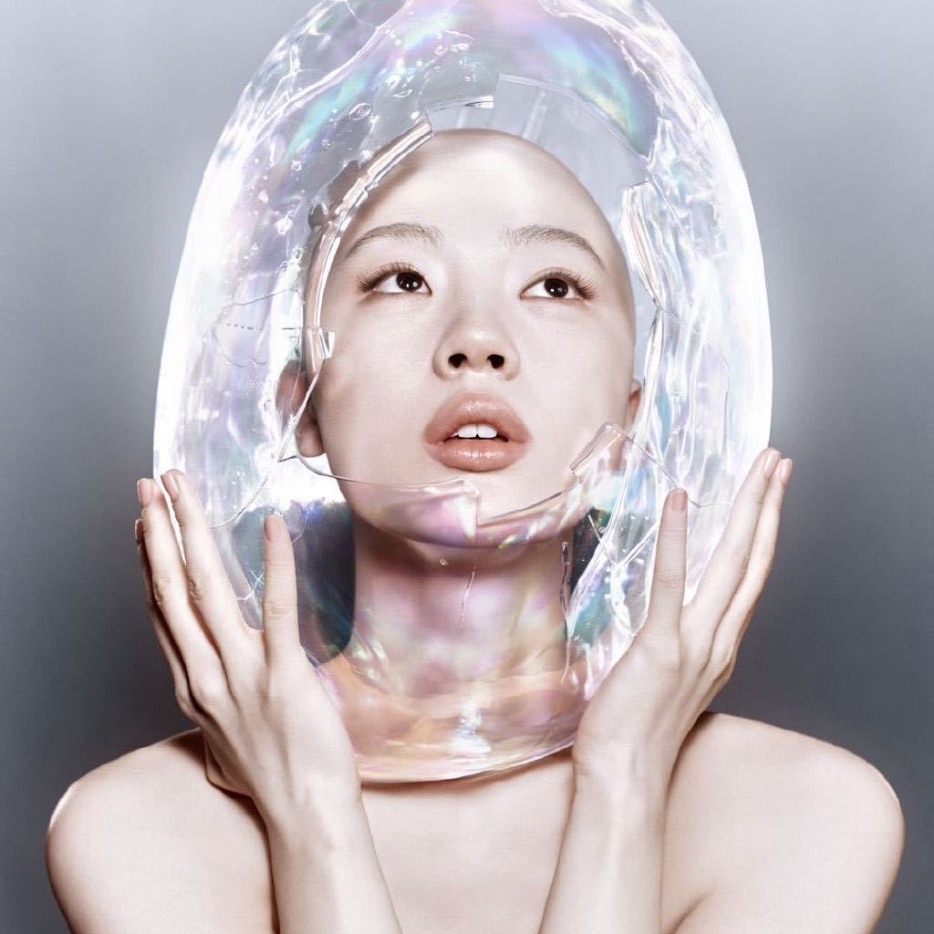 华语天后在单依纯的年纪都在干什么 有网友盘点华语天后23、24岁的时候在干什么，