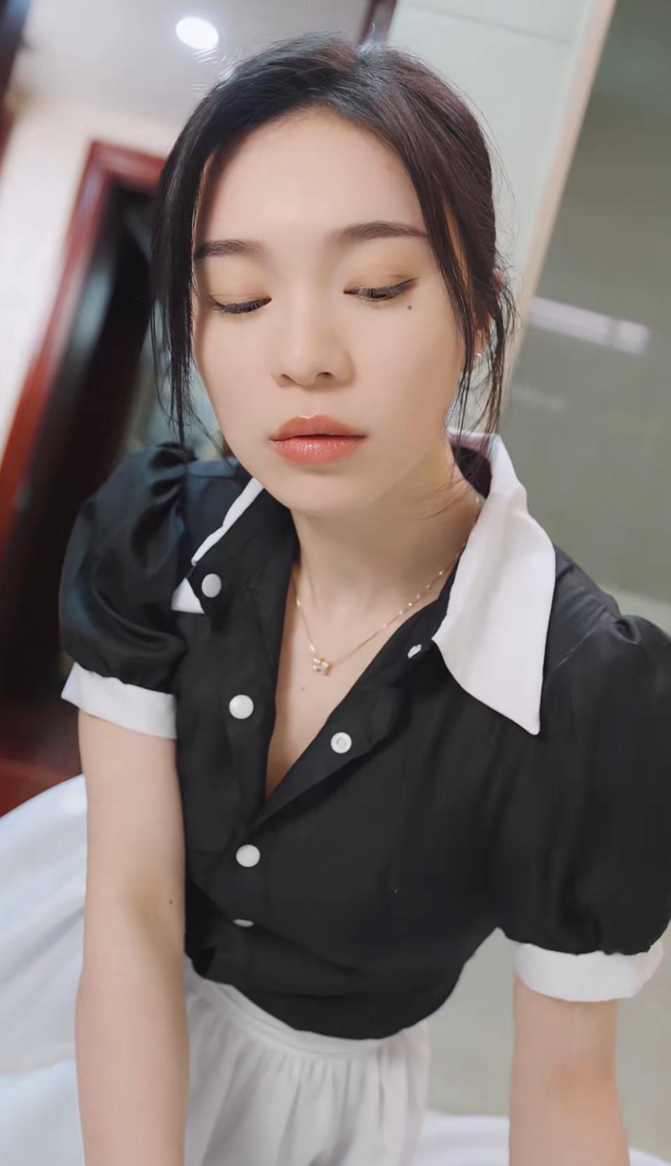 优雅黑白色调，复古风穿搭，气质满满！
尊重女性，穿衣自由的权利，女性不一定就是宣