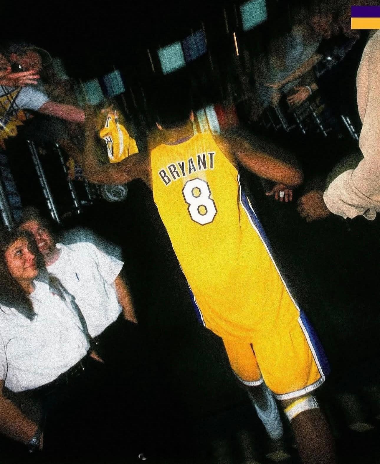 Happy 48th Birthday to Kobe Bryant. 💜💛