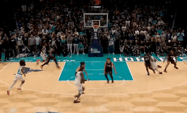 nba附加赛 夏洛特黄蜂绝平、绝杀、绝盖了迈阿密热。附加赛制是本世纪NBA最伟大