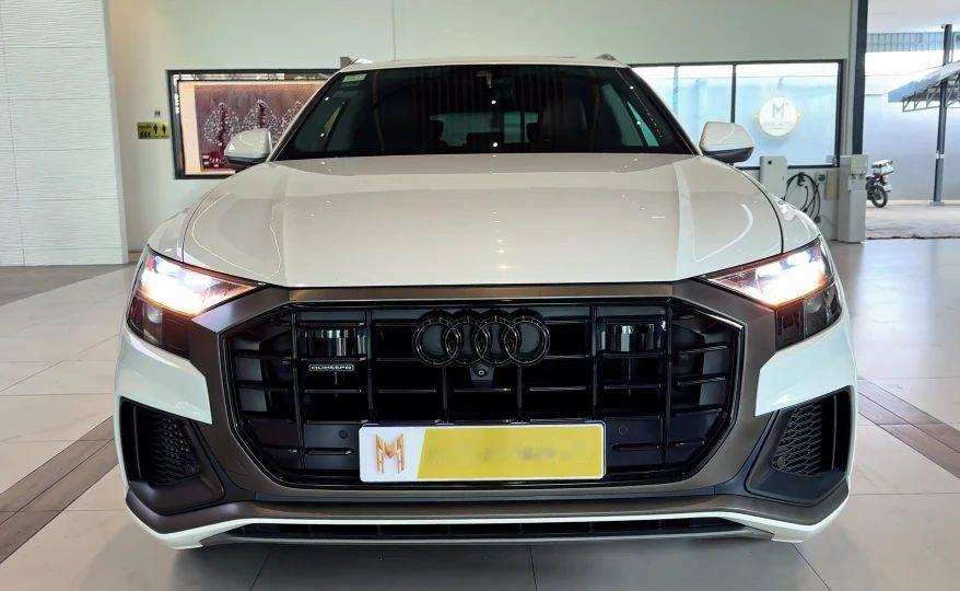 全新奥迪Q8——超豪华轿跑SUV_内外饰