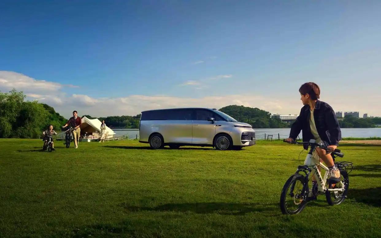 大家庭出行首选！吉利银河 V900 预售开启

吉利银河V900将要在1月20日