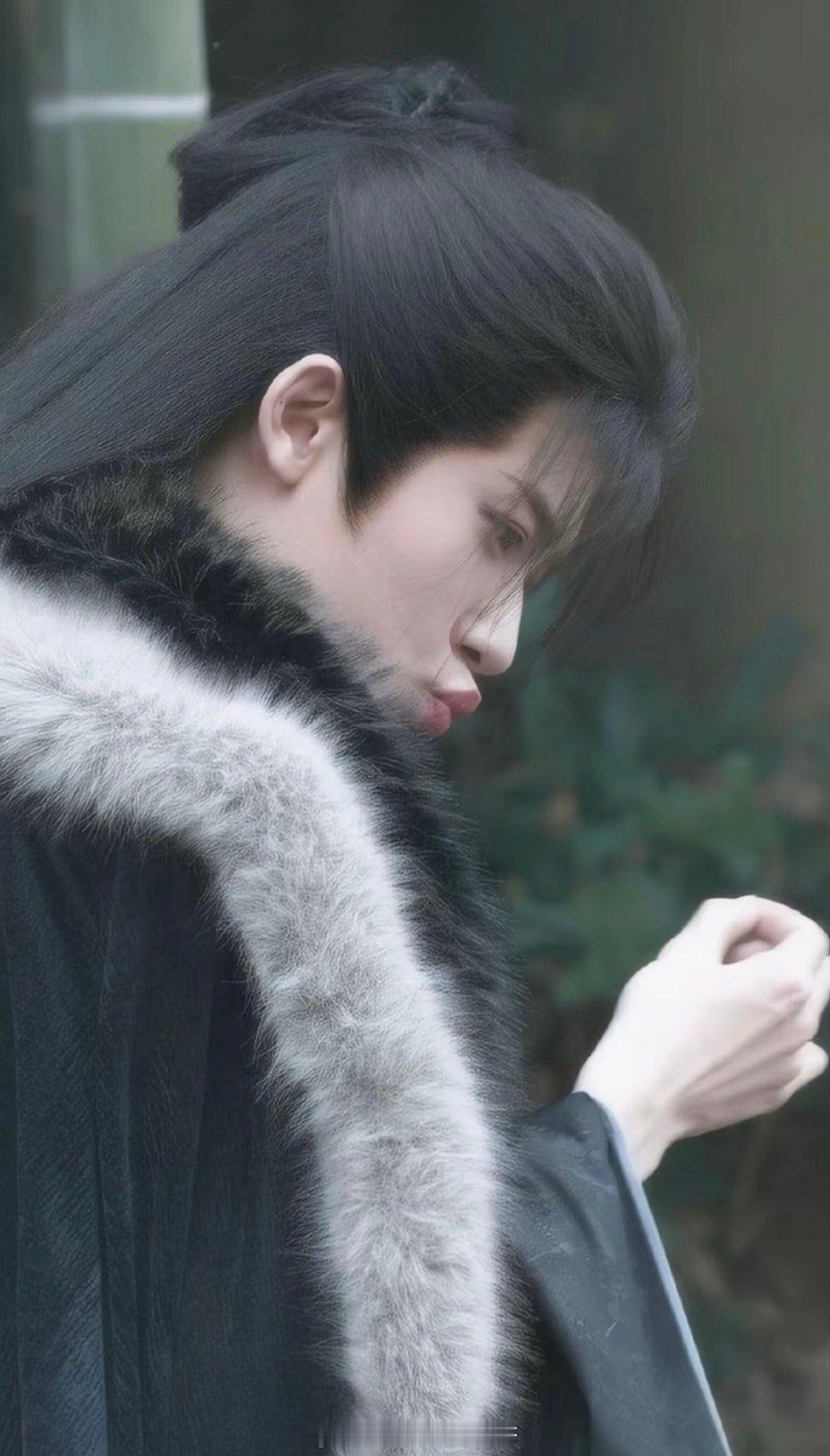 美好的一天从谢却山吐毛毛开始 太可爱了摄影师曝檀健次拍摄几乎一条过jct檀健次干