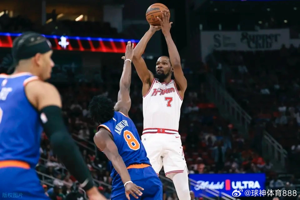 杜兰特27+5+8无缘今日最佳球员火箭主场大胜尼克斯，今天杜兰特第一节就爆了，上
