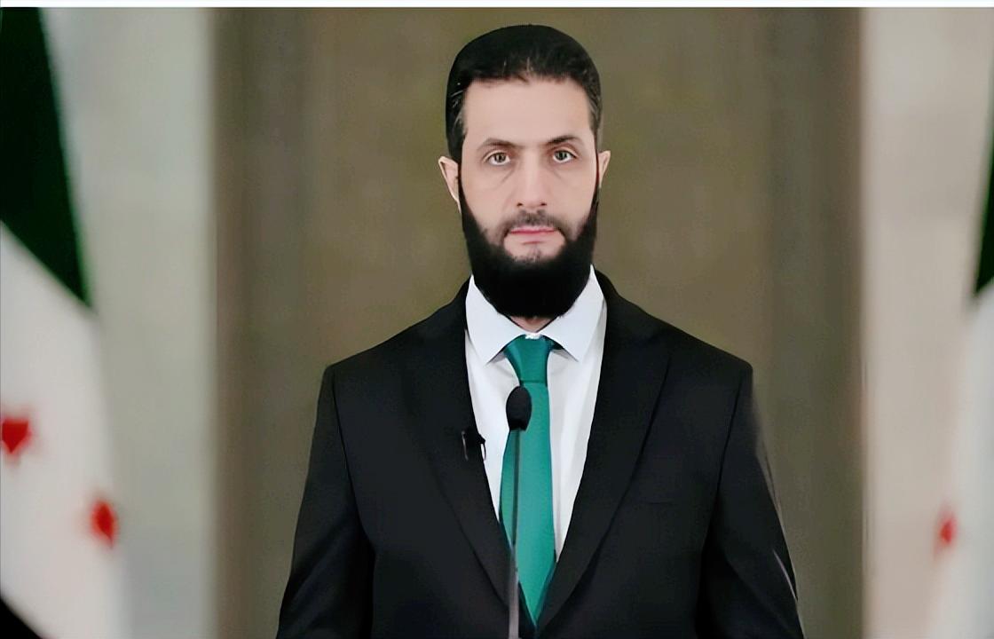 太清醒了！叙利亚的总统最近在英国直接表态了，不跟着外面那些国家瞎掺和、不主动惹事