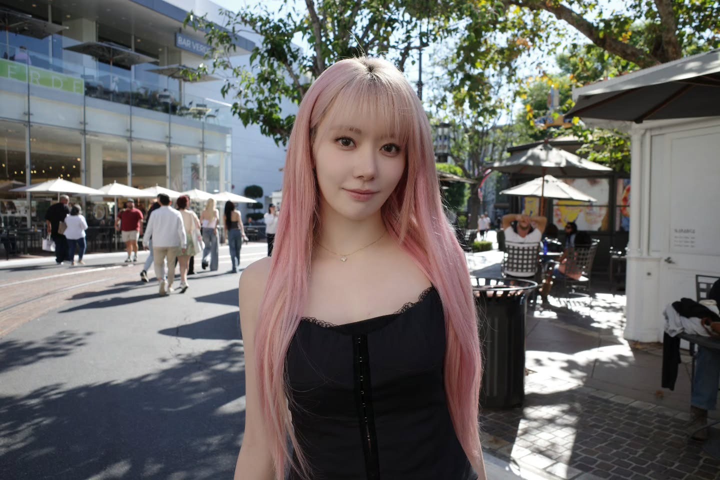 LESSERAFIM 🐱宮脇咲良炽烈樱绽 【IG】260614 宮脇咲良更新 