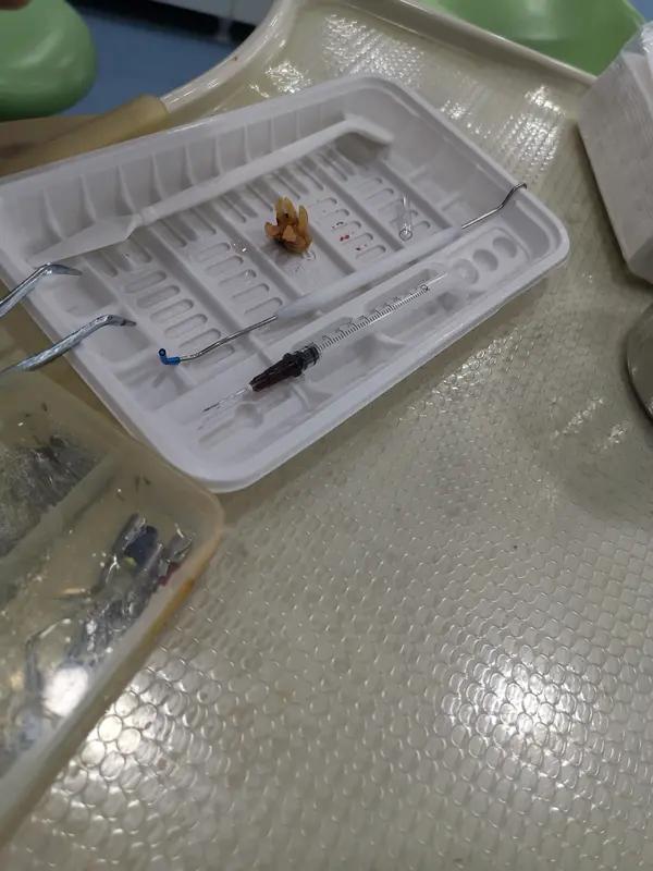 没底线虽然能赚钱，但是这些迟早还会被吐出来。所以说奉劝那些没底线的人，还是少做虐