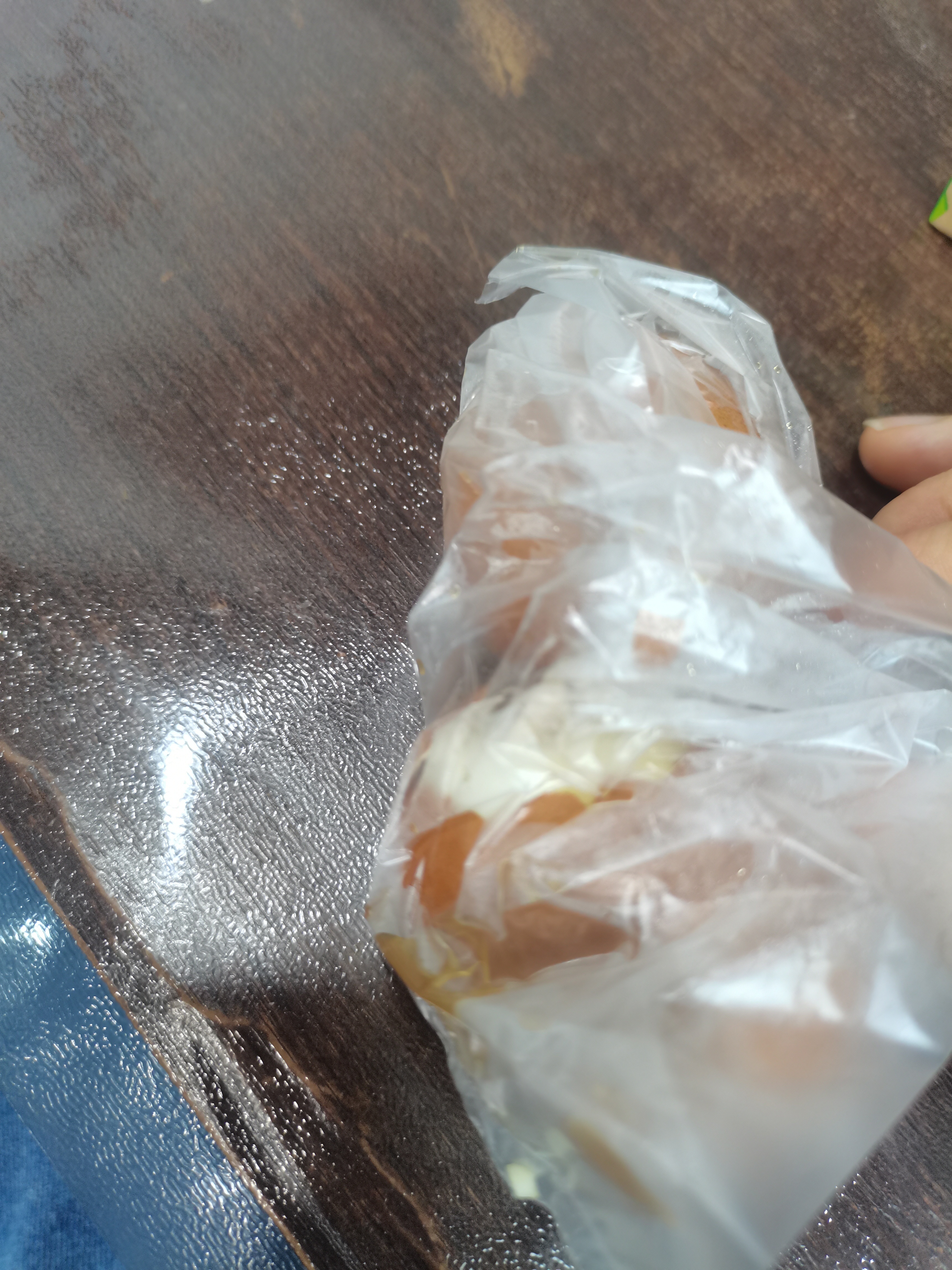 敷衍的吃个早午饭吧，一大早就蹲在医院，医院真的是能极度影响人心情和食欲的地方，没