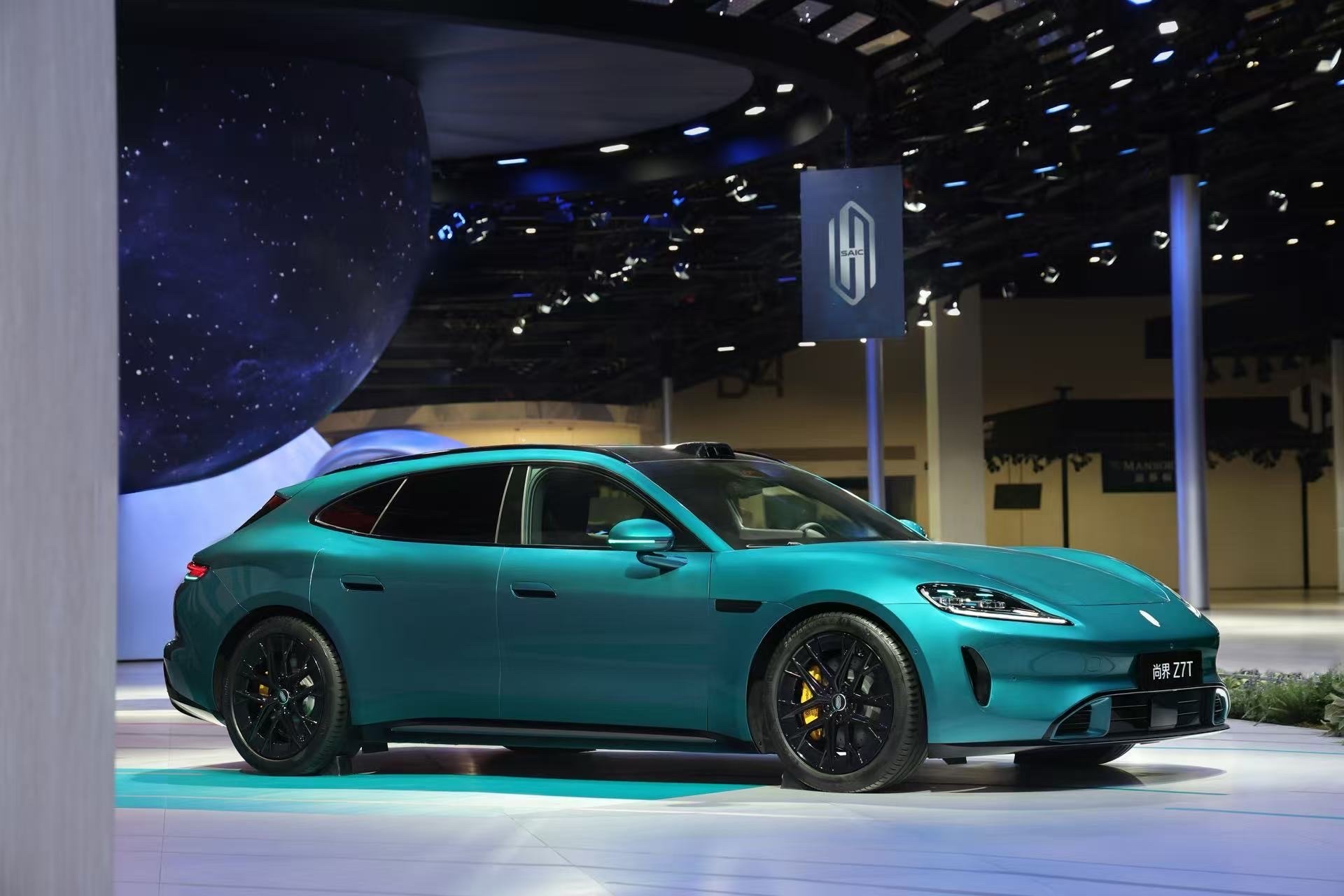 肖战同款尚界Z7肖战同款尚界Z7亮相北京车展 尚界挑选代言人的眼光十分独到，和肖