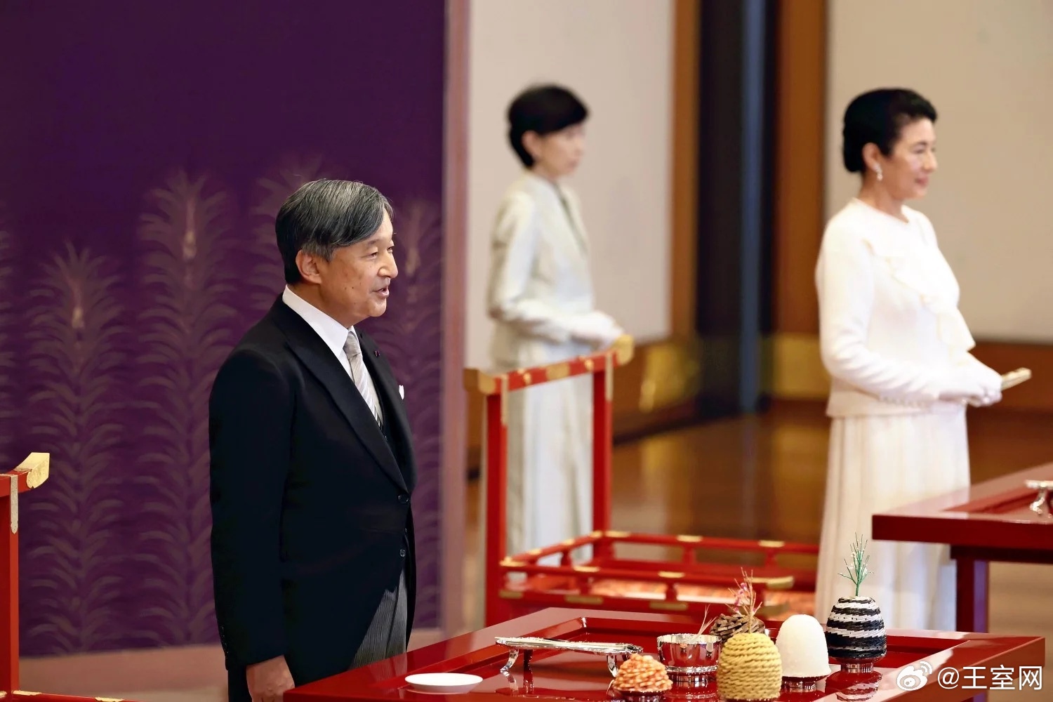 日本皇室 9月6日，德仁天皇和雅子皇后在皇宫举行的Choken-no-Gi(觐见