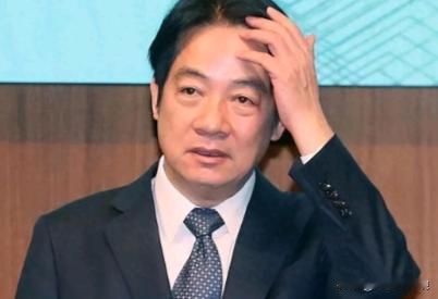 赖清德出来撂话了！赖清德声称，中国非沿岸国家，没有资格作出主张！
这话说的，连脸