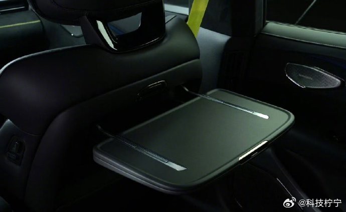 在维护品牌声誉的同时，领克汽车需警惕信息泄露的风险。面对900泄密风波后10EM