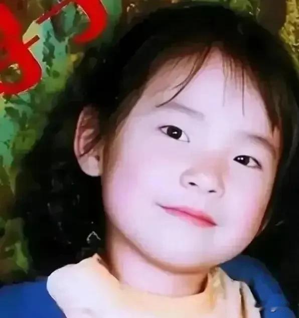 如果说世界上有一种最残酷的“卧底”，那一定是一个六岁女孩，被命运扔进敌营，用九年