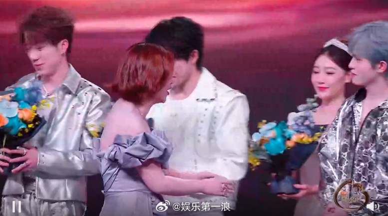 十个勤天微博年度热度团体2025微博年度热度歌手