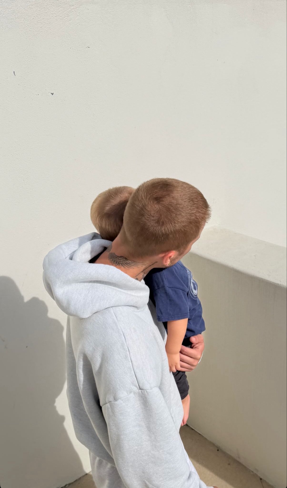 【pic】可爱的父亲节👨🏼💜JustinBieber  ｜贾斯汀比伯回归