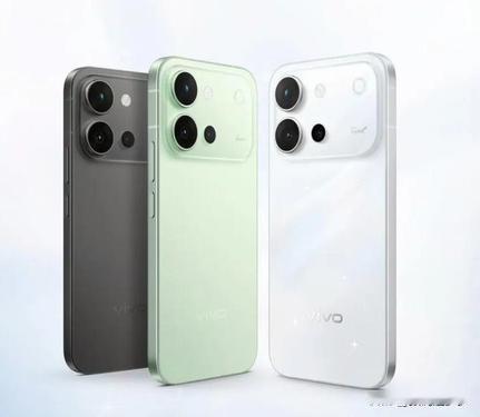 博主@数码闲聊站 曝光了vivo旗下S系列迭代新机的工程机配置信息。新机定位中端