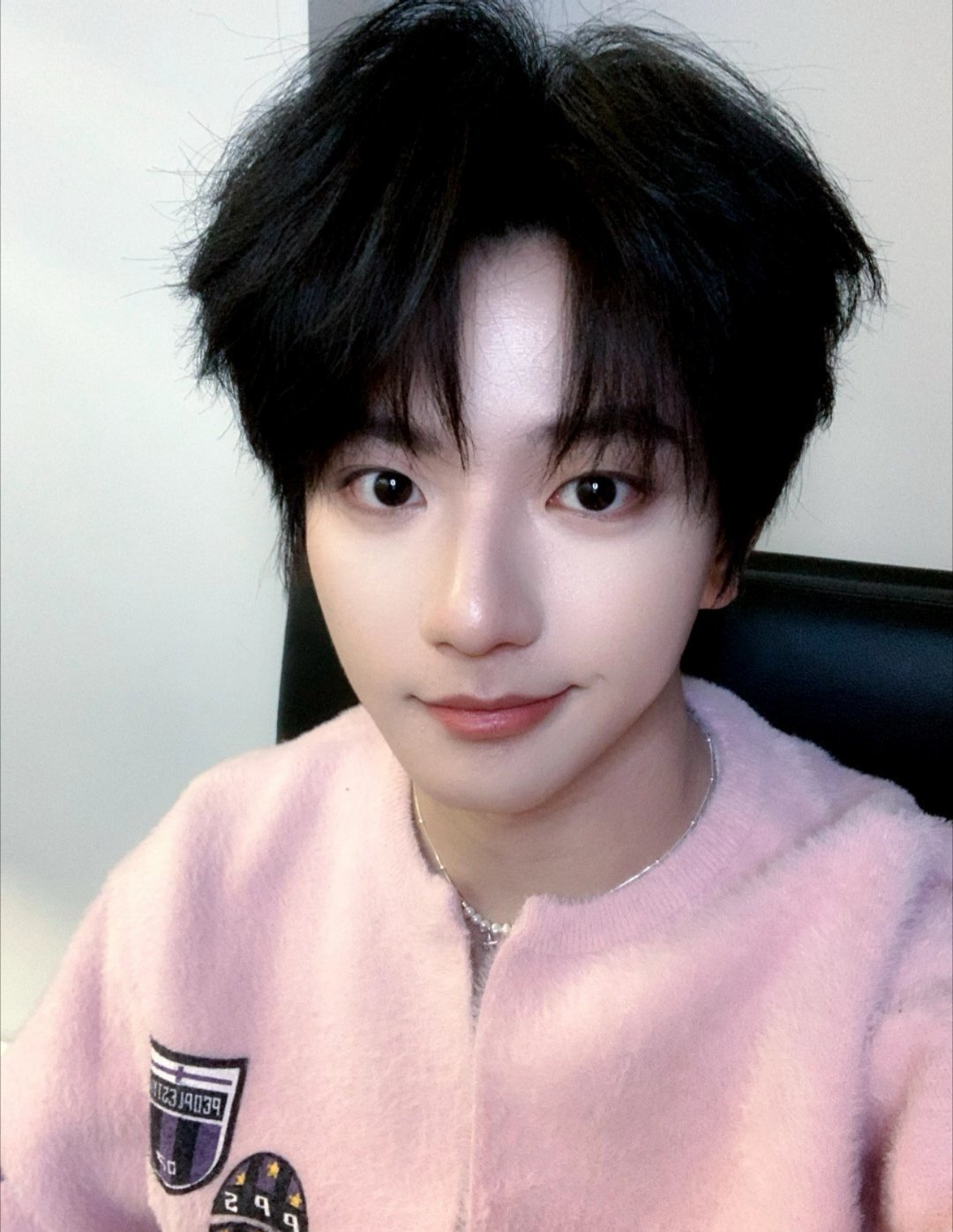 穆祉丞18岁，王橹杰16岁，田栩宁29岁，你说他们交流会有代沟吗？