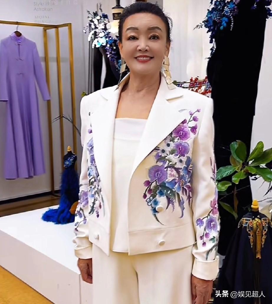 咱就说，这事儿是不是有点邪门？谁跟张兰、麻六记合作，谁就容易出问题，简直比避雷指