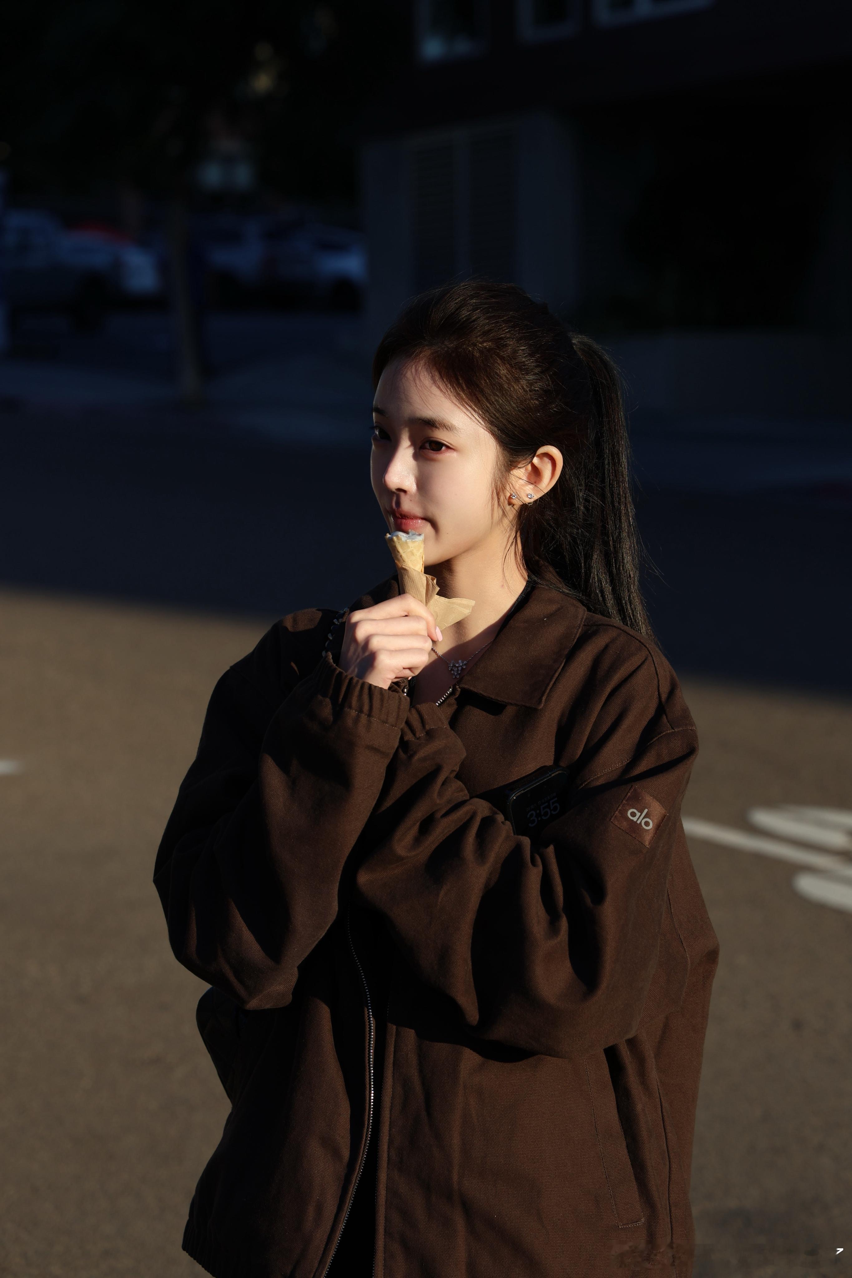 爱你的人会把你拍的很漂亮 即使是素颜 