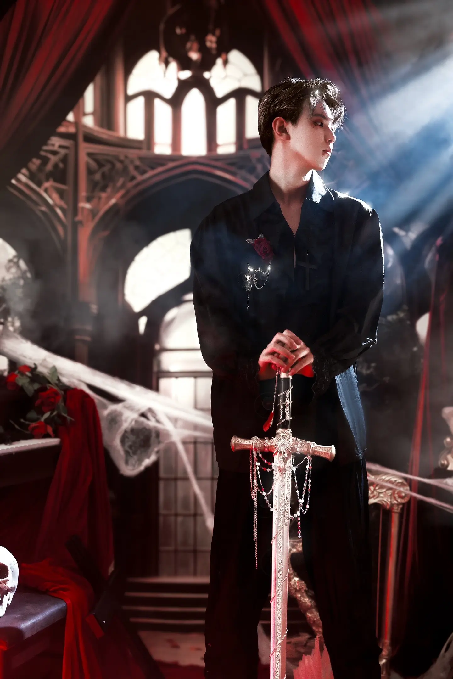 “世界本浑浊，罪与爱同歌”