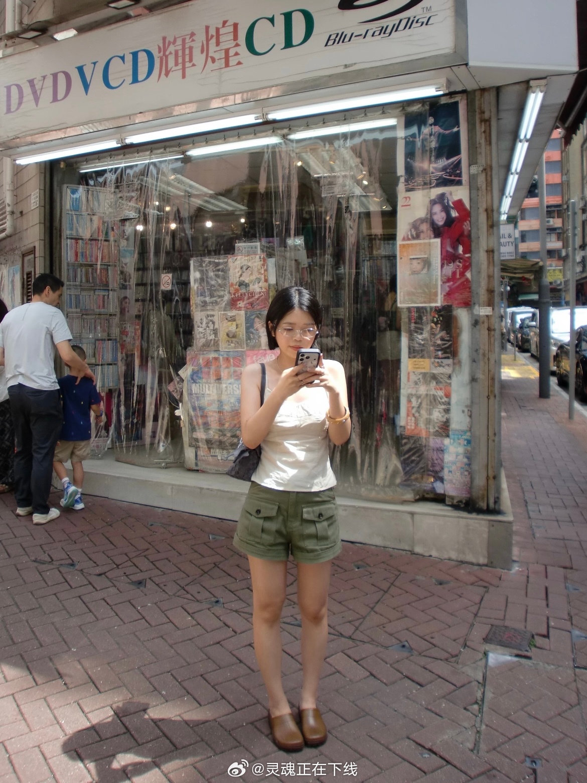 消费升级，香港满大街随处可见最新款iPhone！ ​​​