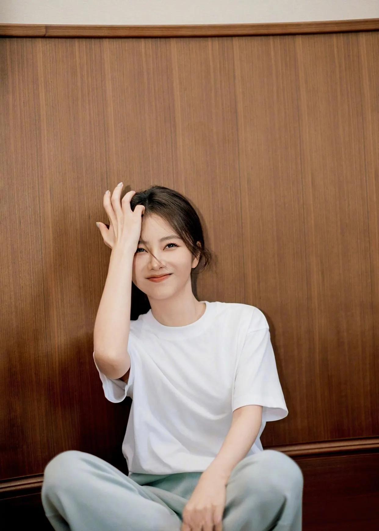 谭松韵越来越好看了，好乖巧好可爱，人称小仙女。