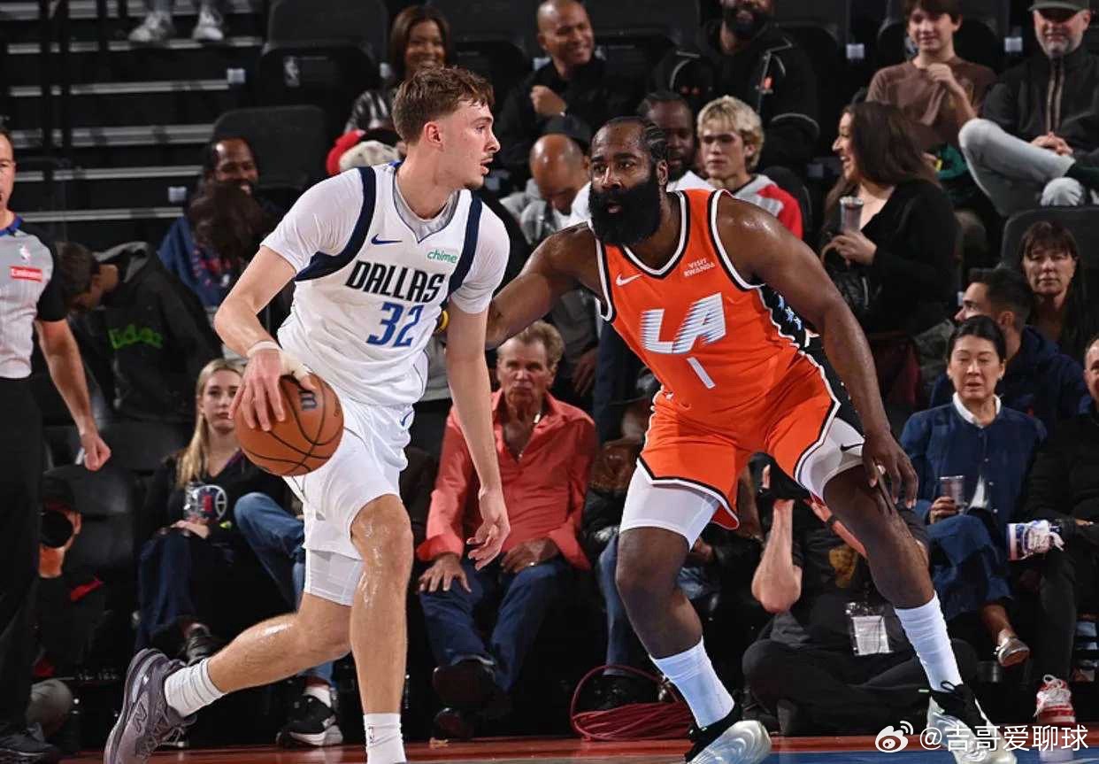 天才少年表演赛弗拉格领衔独行侠战快船达拉斯独行侠队与洛杉矶快船队的对决是NBA赛