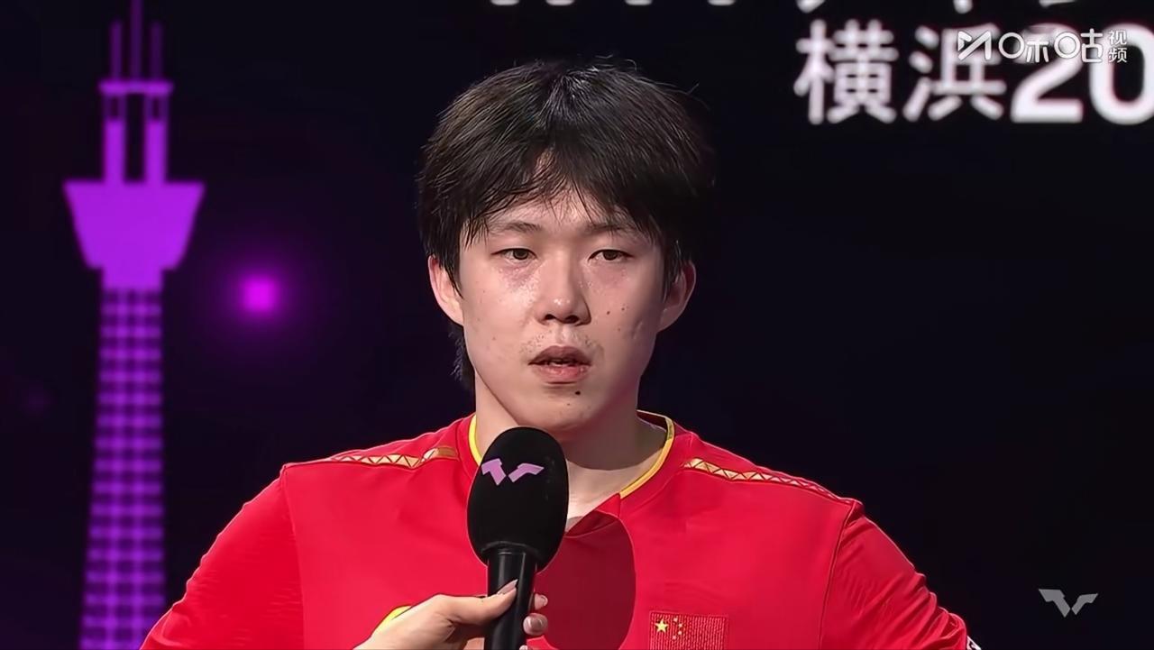 王楚钦赛后采访这些话，显示情商确实很在线：

我和莫雷加德互有胜负（其实10-1