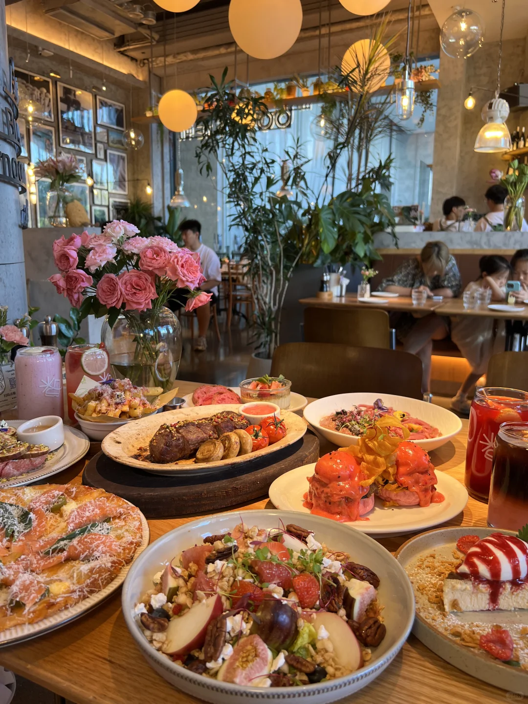 江宁百家湖我和朋友5刷的西餐店