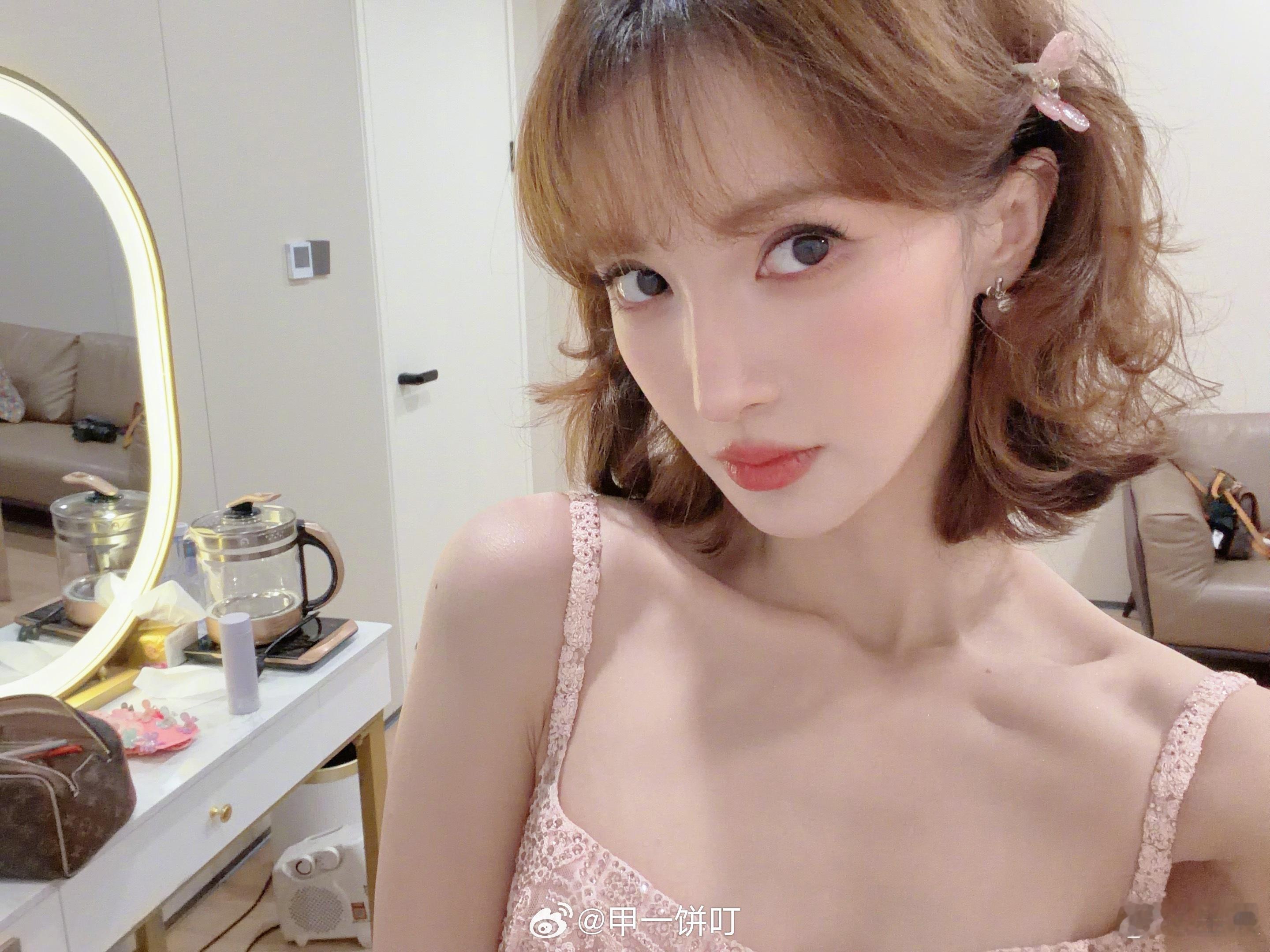 🍉金晨“事件后”要复出了～ 