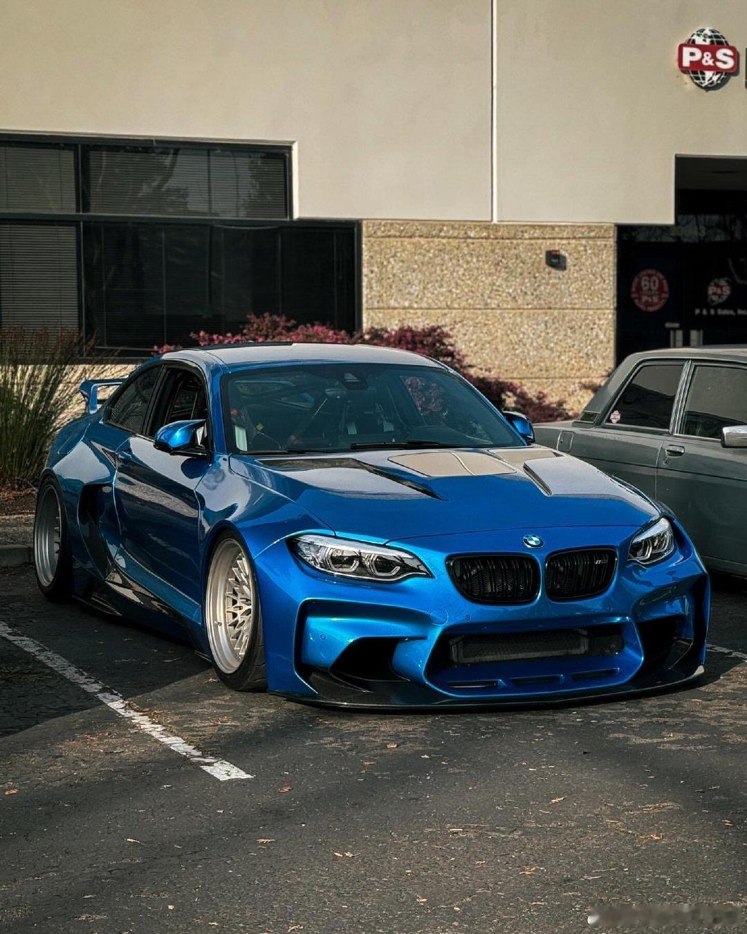 DarwinPRO F87 M2 VR WBK ​​​