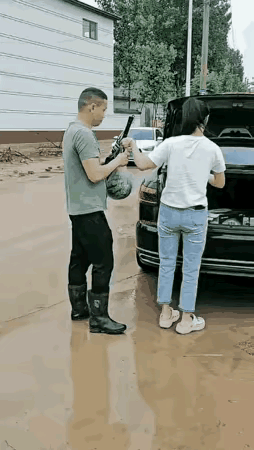 又是一个傻帽男人，这能怪老婆整你吗？