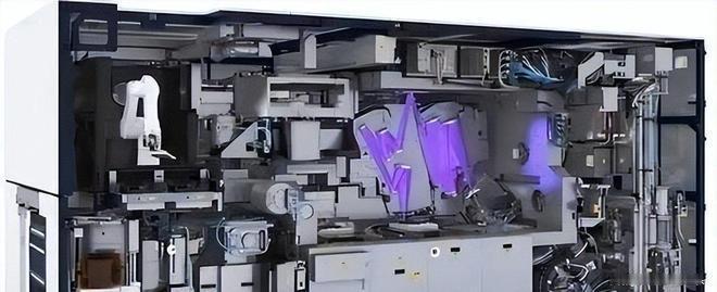 欧洲喊“一切结束了”！荷兰封死光刻机出口，反手坑惨自家产业链
 
2026年3月