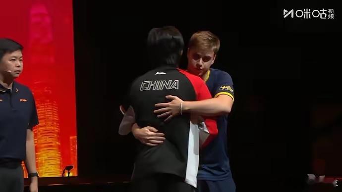 王楚钦因伤退赛【王楚钦也因伤退赛】健康最重要!楚钦也是想明白了，刚刚王楚钦退出了