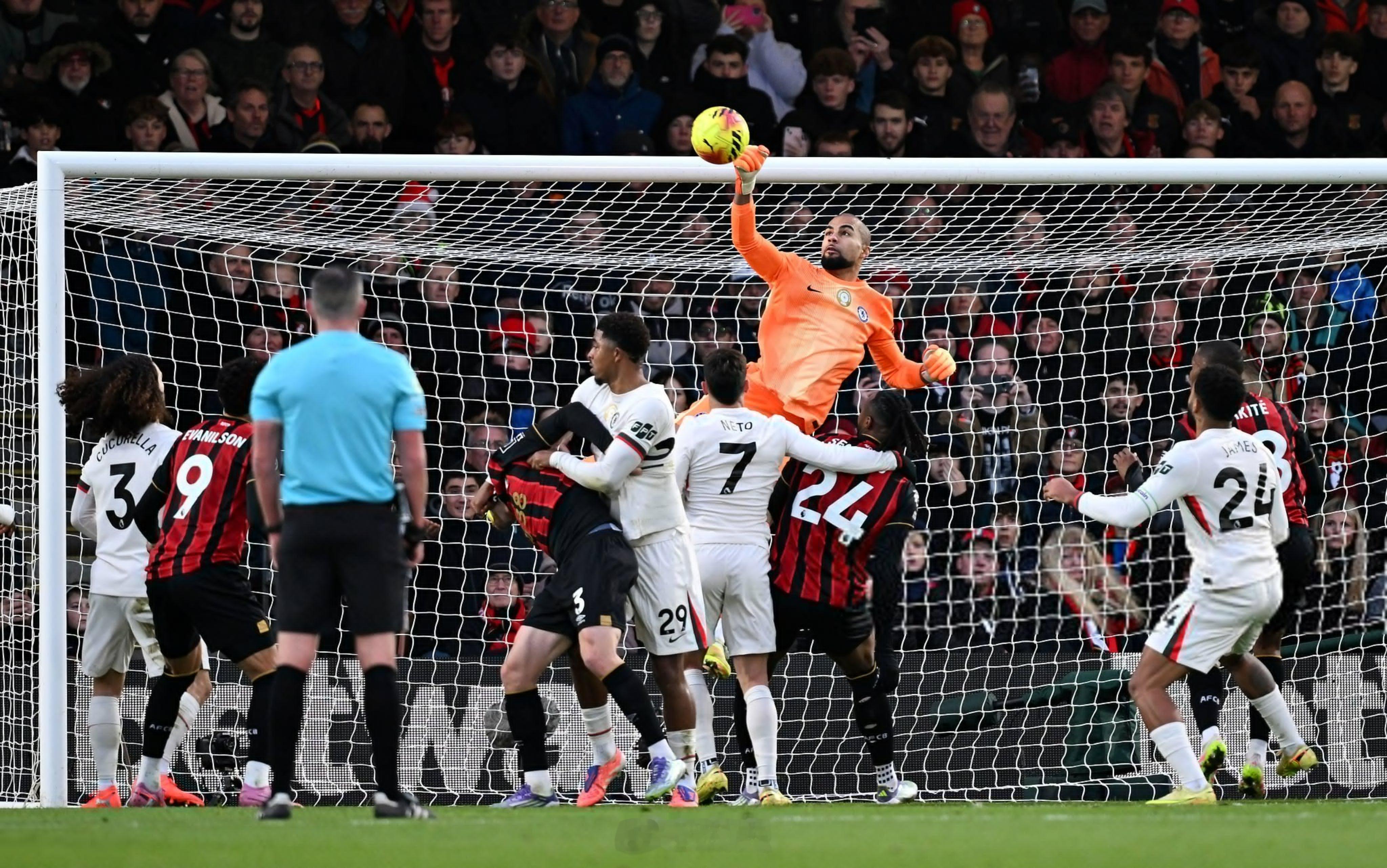 切尔西联赛三轮不胜 | 伯恩茅斯0比0切尔西  英超联赛第15轮，切尔西客场0-