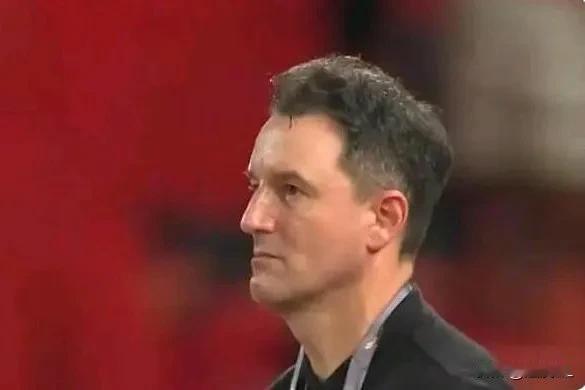 还来得及吗？宋凯快刀斩乱麻，是不是该辞退扬科维奇？
  备战亚洲杯，热身赛国足喜