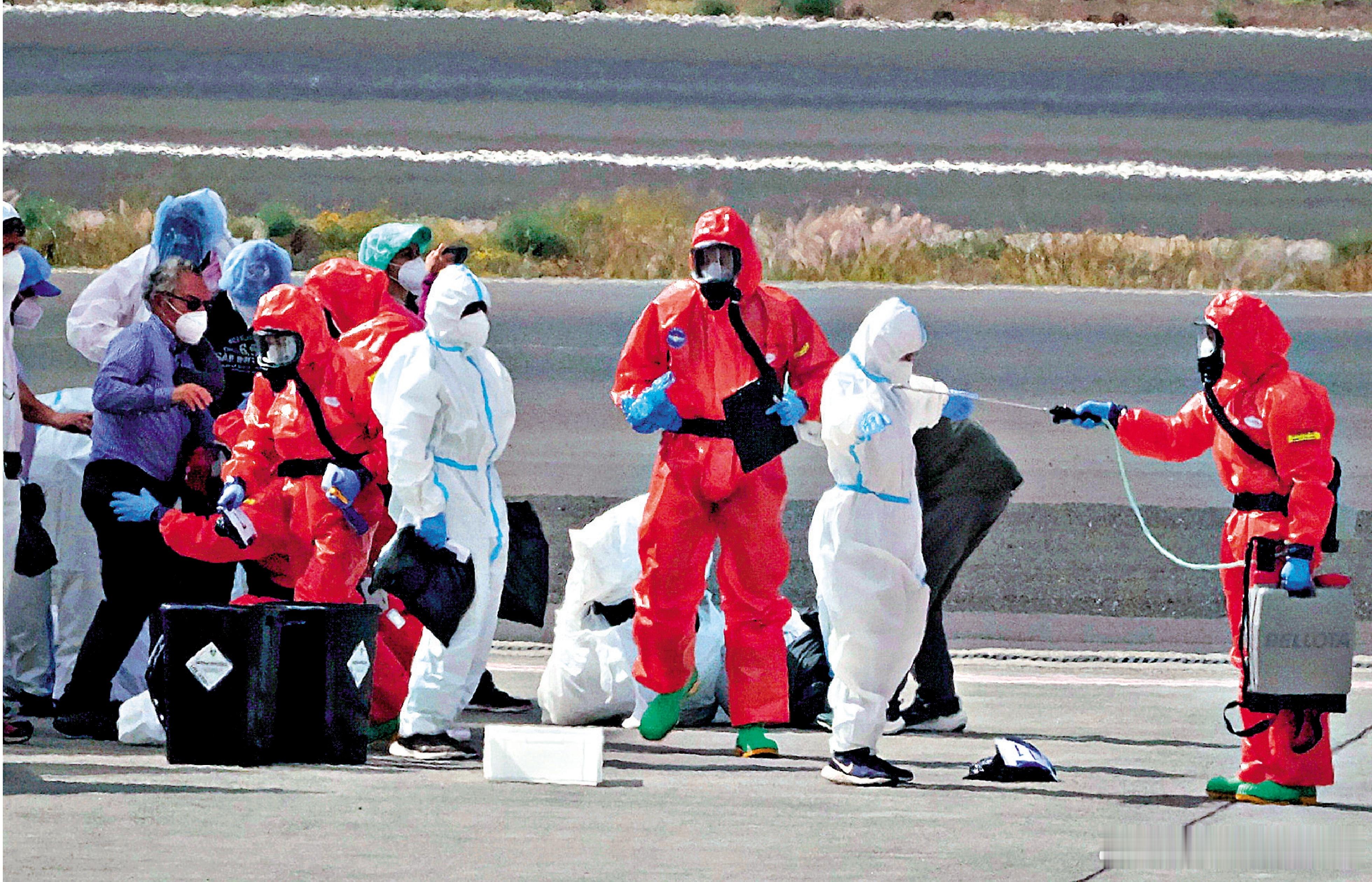 【美国确认首例汉坦病毒感染病例】美国卫生部门11日表示，已经确诊首例感染邮轮汉坦