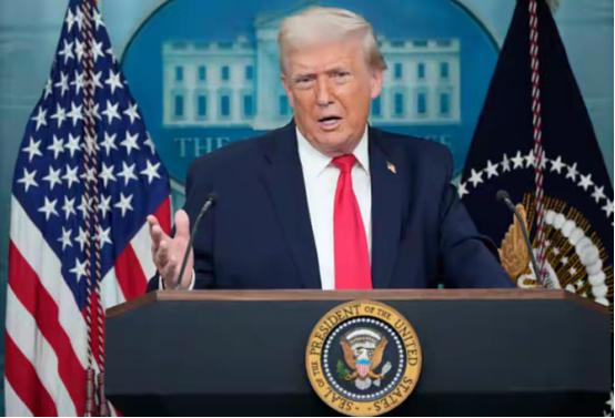 这仗没法打了，跟伊朗打了5天，美国才突然发现一个严重问题，这仗越打越赔本，美国的