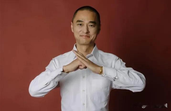 很喜欢冯唐icon的一段话：
 
任何一段关系，一旦对方开始跟你玩套路、耍心机，