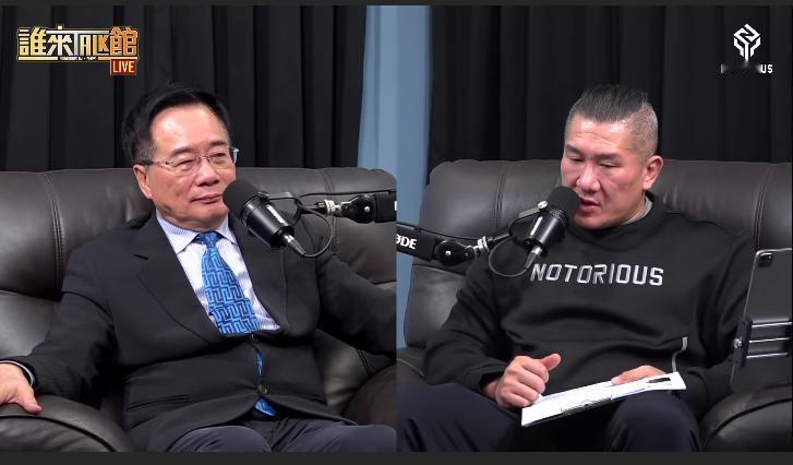 与其说蔡正元博士是“义气”，不如说是“意气”。
刚刚馆长专访蔡博士，谈到了这起二