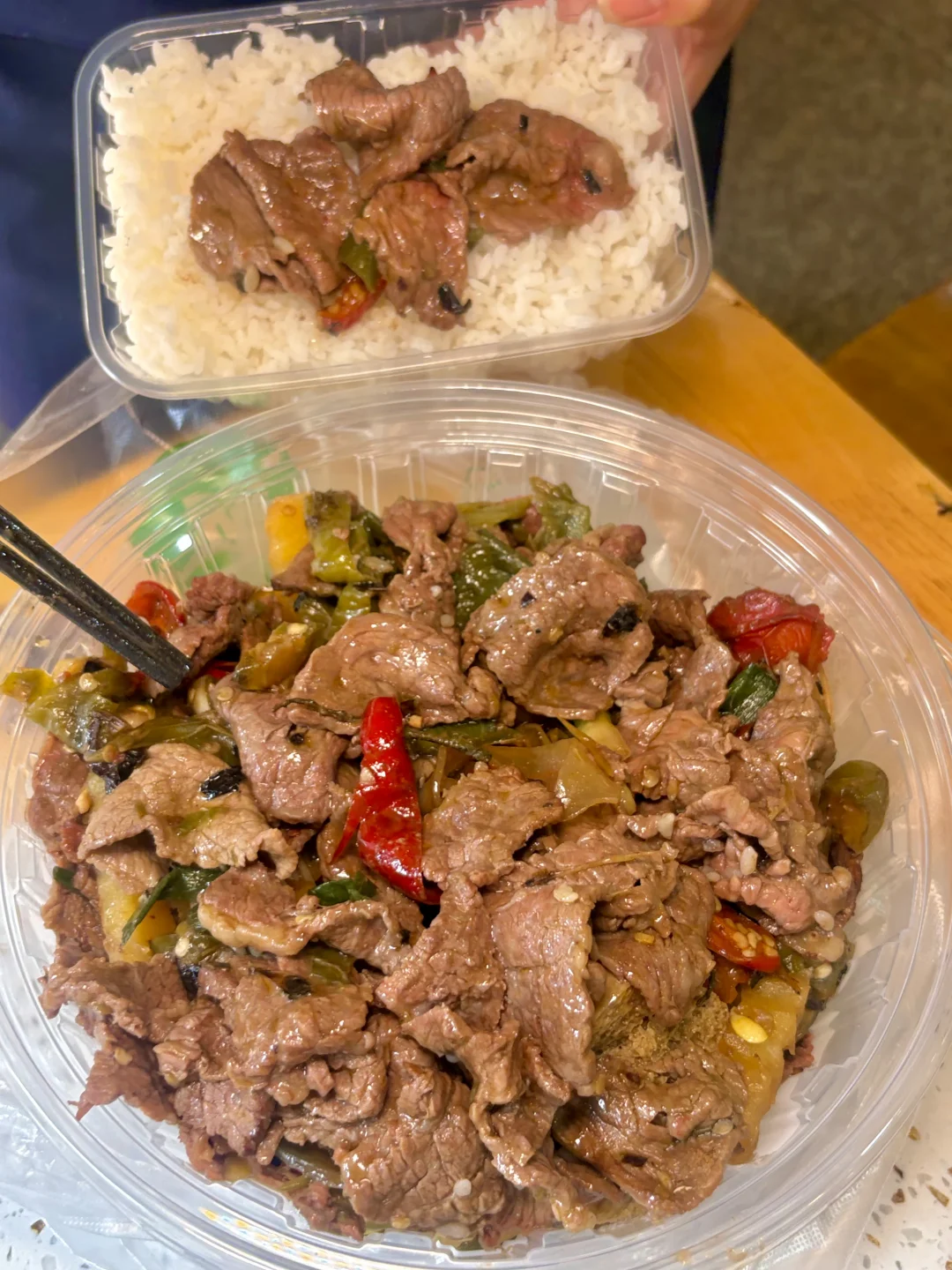 贵阳这口烧椒牛肉！！！！我直接原地封神！！！！！