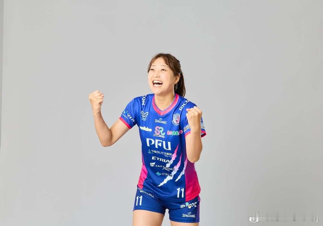 日本女排二传松井珠己和北海道风暴的自由人外崎航平修成正果，双方在个人社交媒体对外