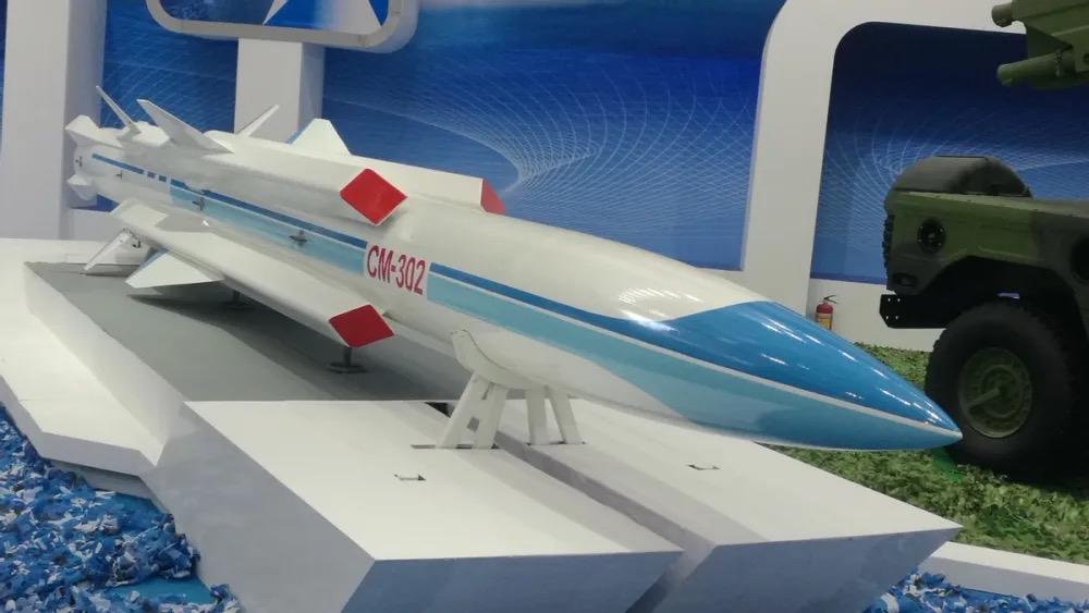 路透社报道称伊朗正谋求进口中国产的CM-302超音速反舰导弹，如果伊朗装备了该型