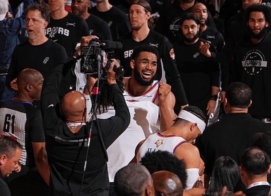 马刺太抽象了！
已经记不得这是第几次被逆转了！

6月14日，NBA总决赛G5，