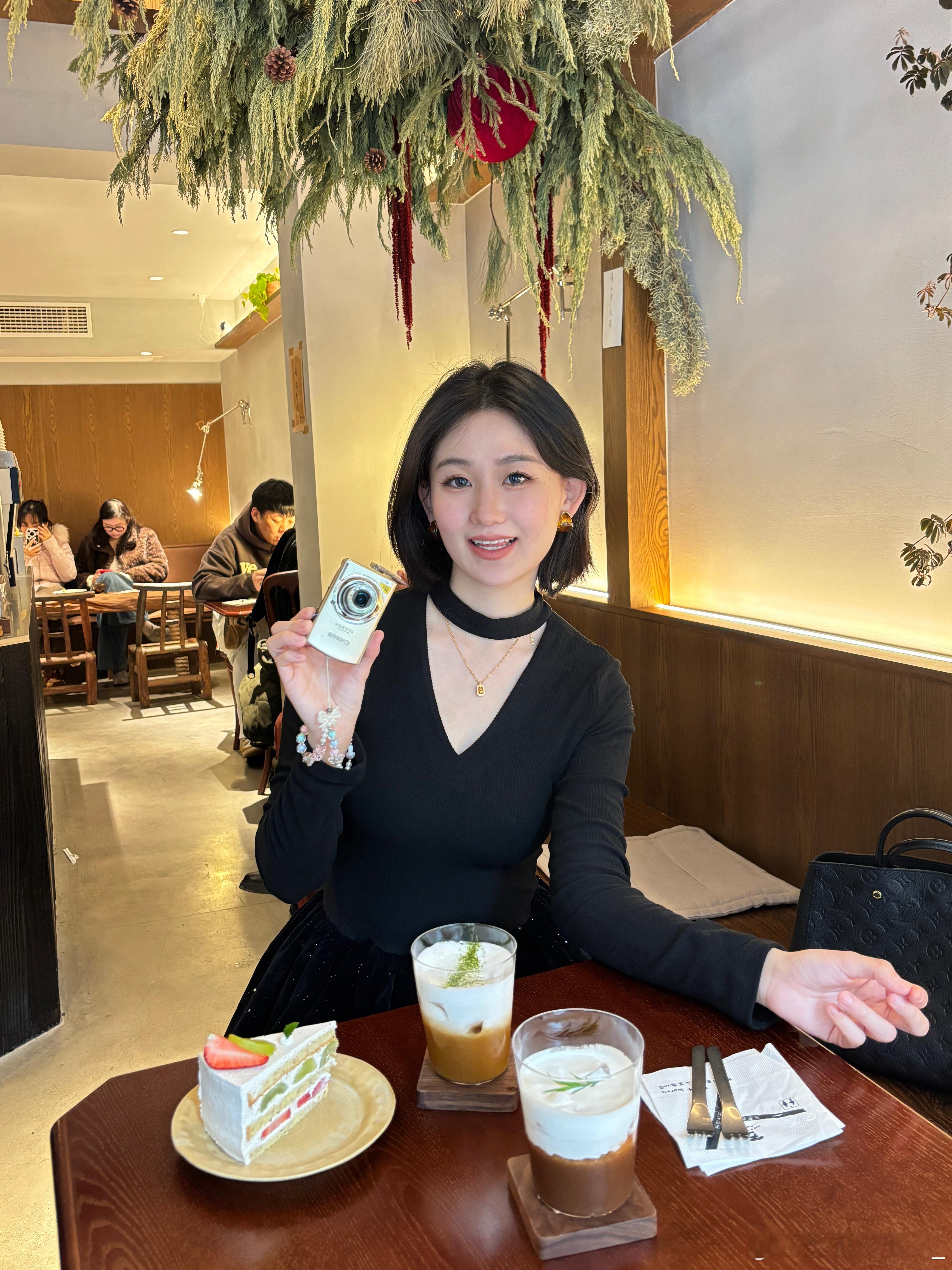 从窗台的花聊到宇宙爆炸🥂 南京·WOO CLOUD