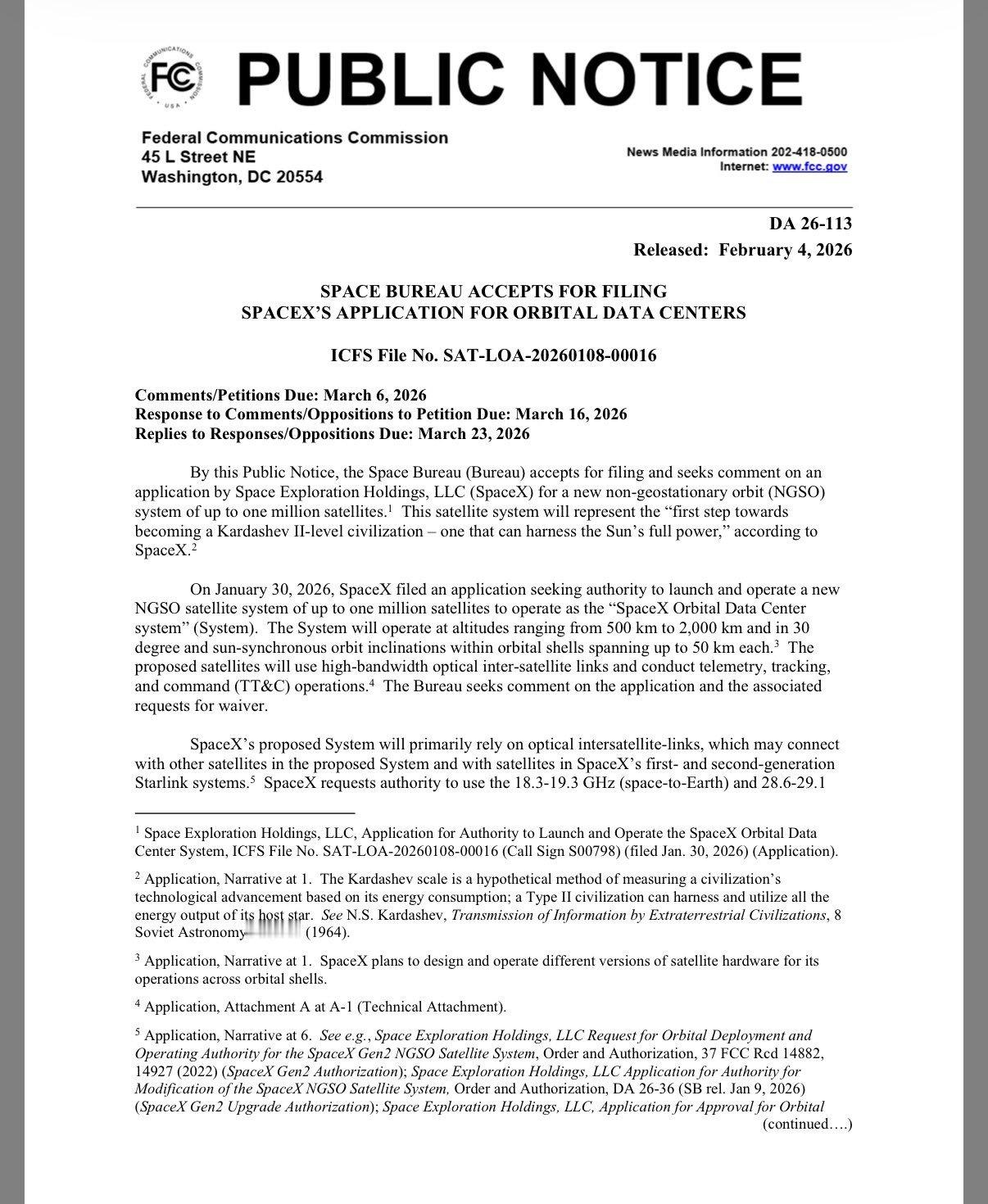 FCC主席Brendan Carr发推，FCC现已公示SpaceX提交的100万