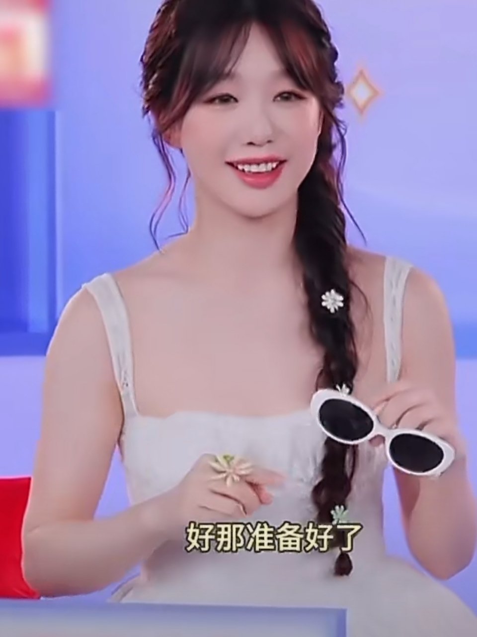 徐梦洁世界上最会跳爱情鸟之人徐梦洁和爱情鸟简直是双向适配，轻快舞步搭配明媚笑容，