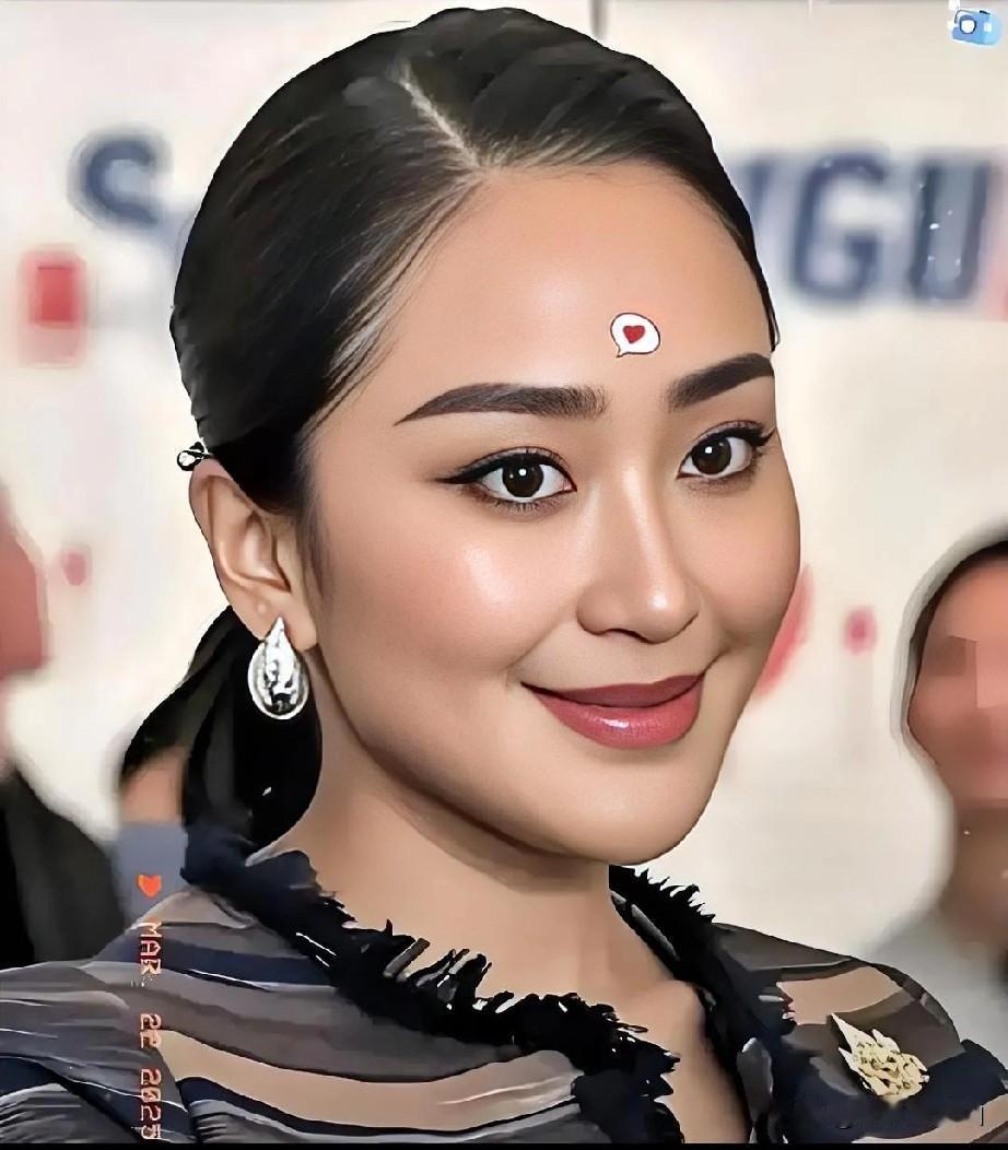 快讯!快讯!
 
泰国突然宣布了
10月16日，泰国商务部商业发展厅厅长普蓬·奈